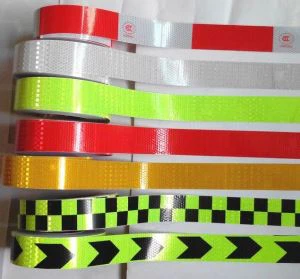 Reflective Warning Daim kab xev